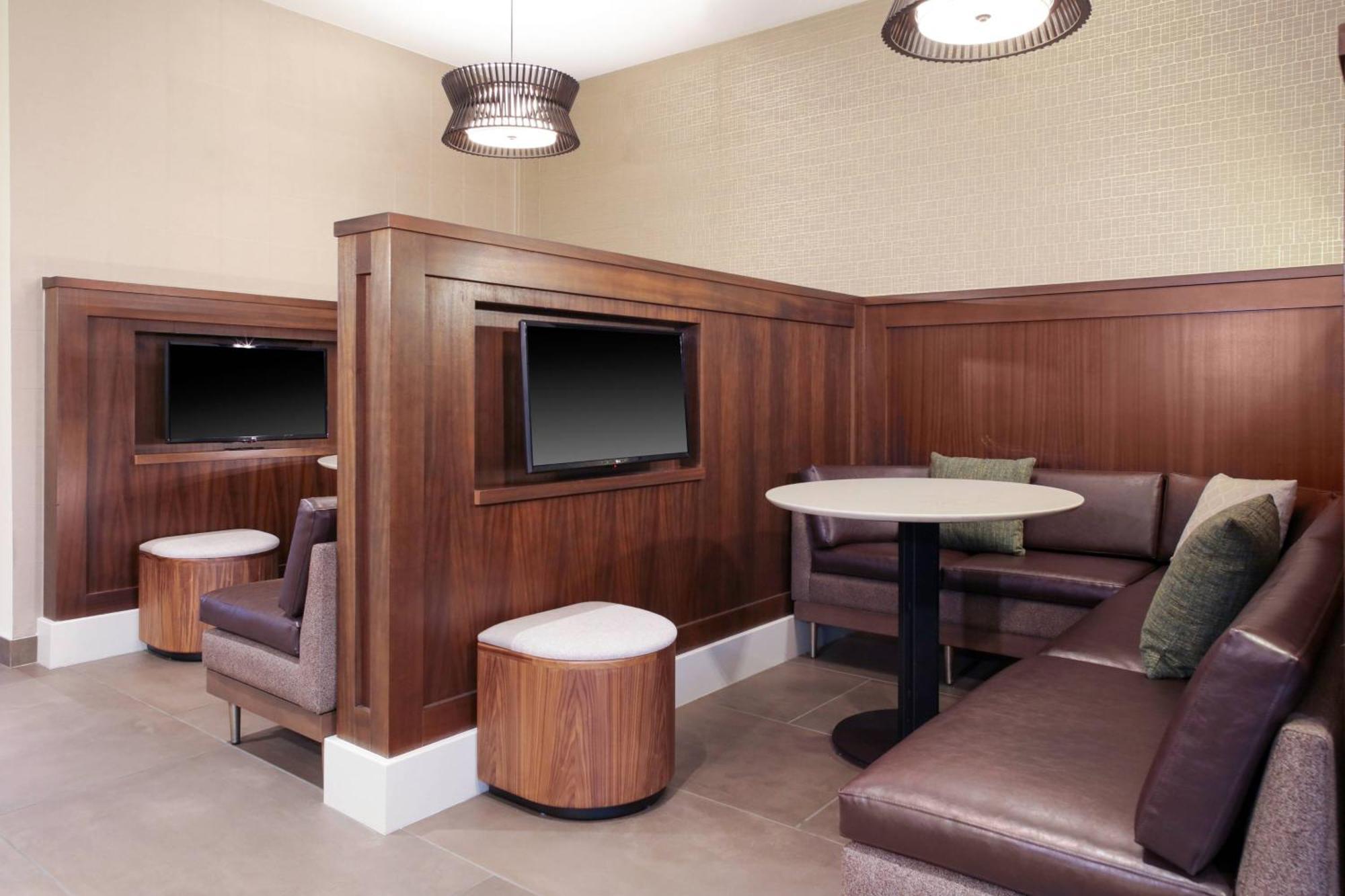 Courtyard By Marriott Thomasville Downtown Dış mekan fotoğraf